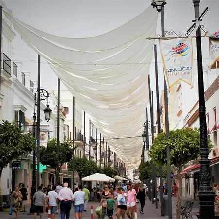 Convento De La Victoria Junto Al Cabildo Con Wifi Y Parking Gratis Sanlucar de Barrameda